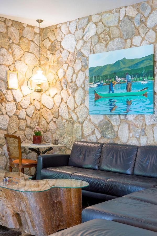 Casa Nostra Boutique Hotel パラチ エクステリア 写真