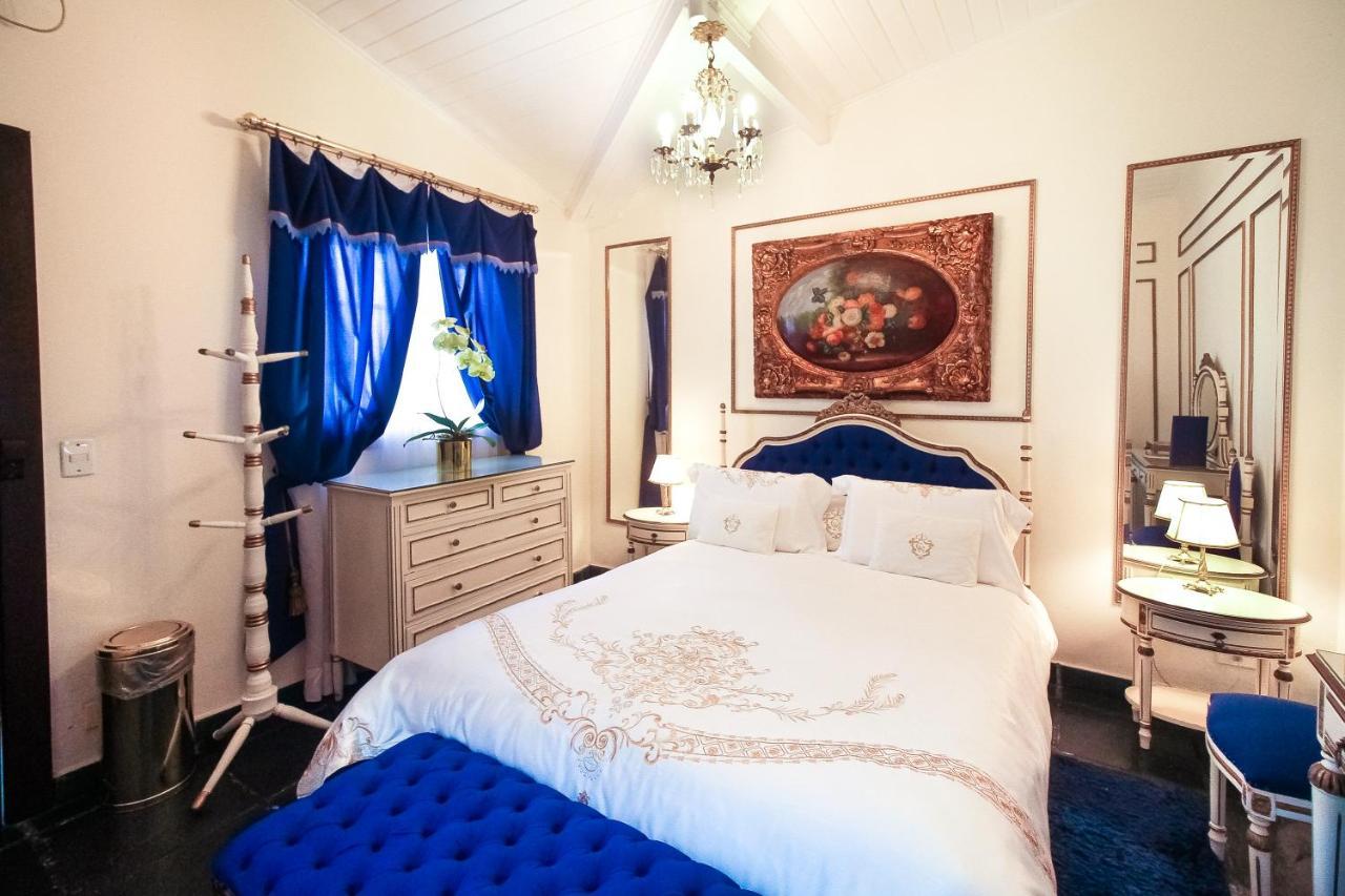 Casa Nostra Boutique Hotel パラチ エクステリア 写真