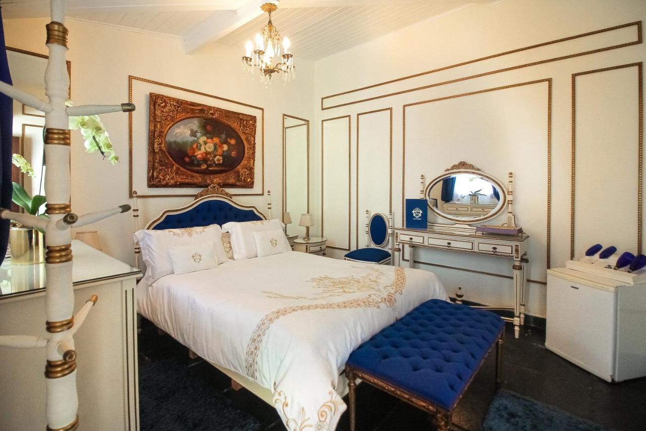Casa Nostra Boutique Hotel パラチ エクステリア 写真
